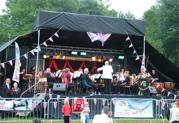 Proms in the park